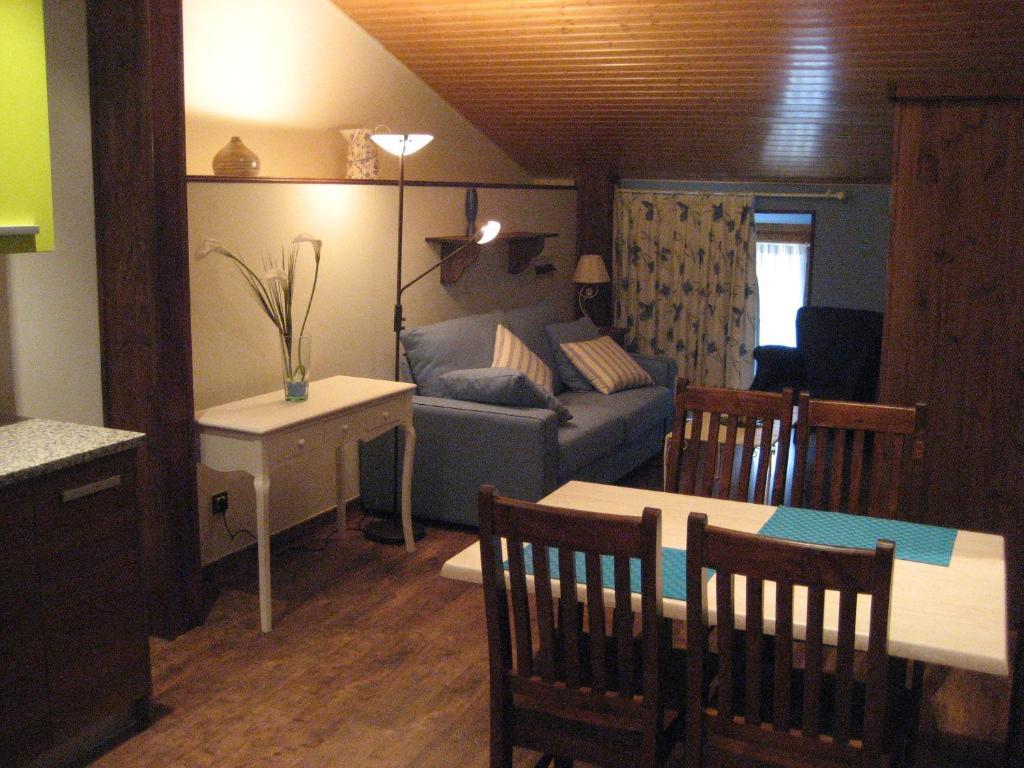 Apartamentos La Demanda Ezcaray Room photo